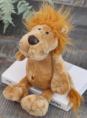 1 Лев из джунглей 42см