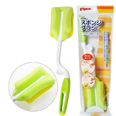 Щётка с губкой  для мытья бут.