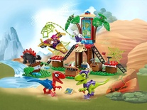 11200 Spidey and Gobby's Raptor Battle at Tree